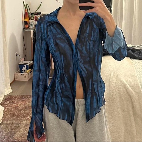 Blue blouse - Picture 2 of 3